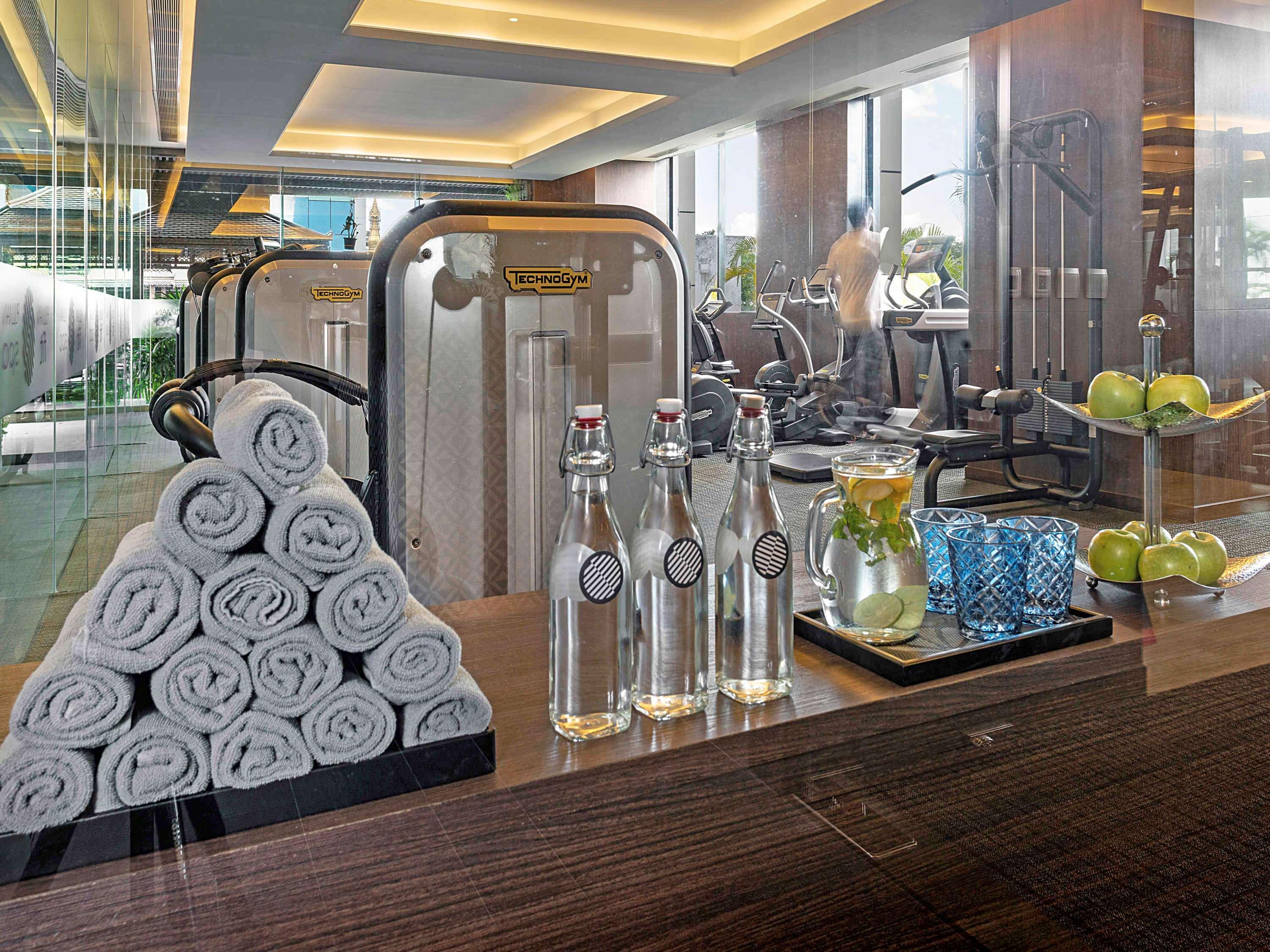 Pullman Yangon Centrepoint Hotel Kültér fotó