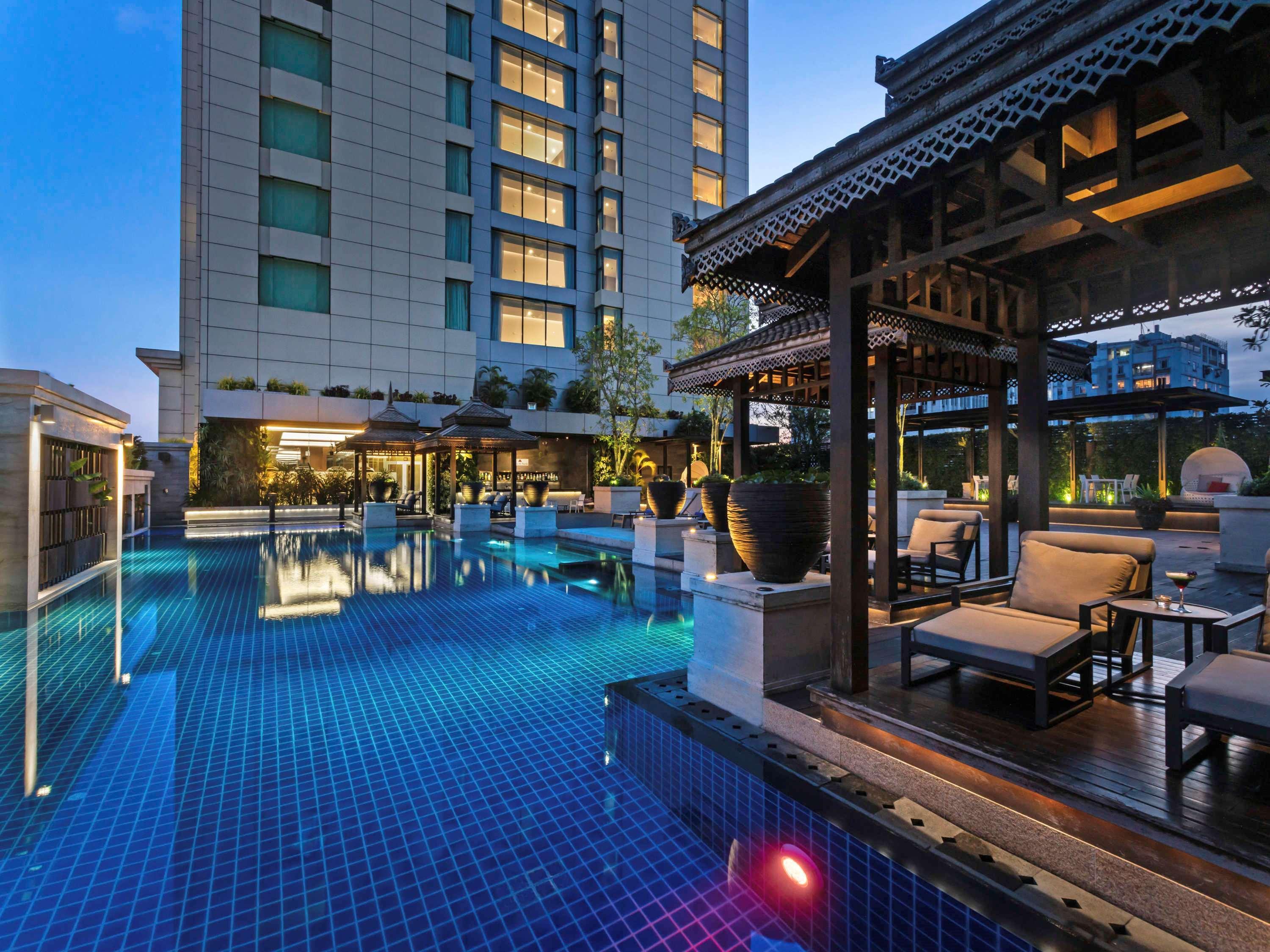Pullman Yangon Centrepoint Hotel Kültér fotó
