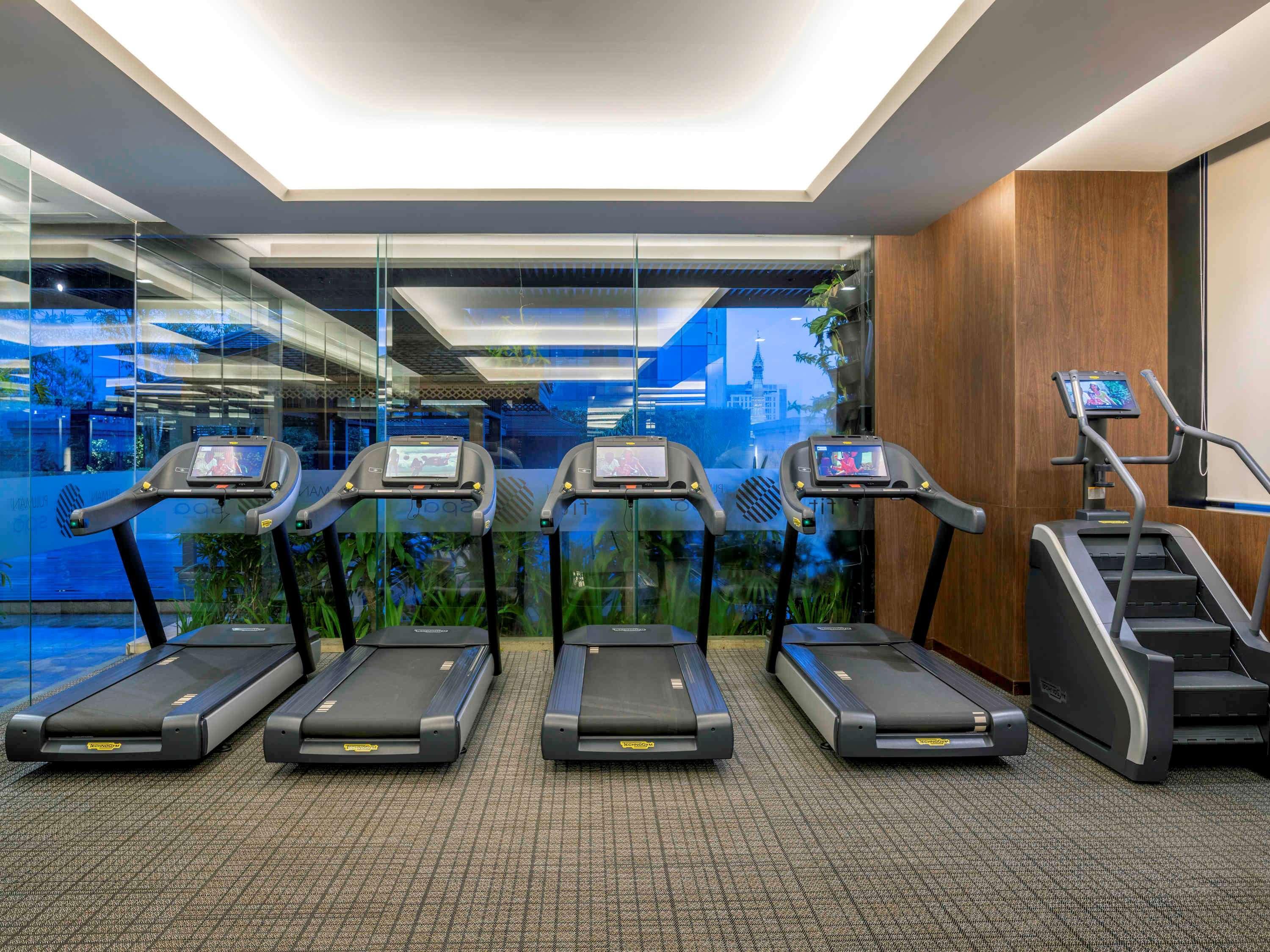 Pullman Yangon Centrepoint Hotel Kültér fotó
