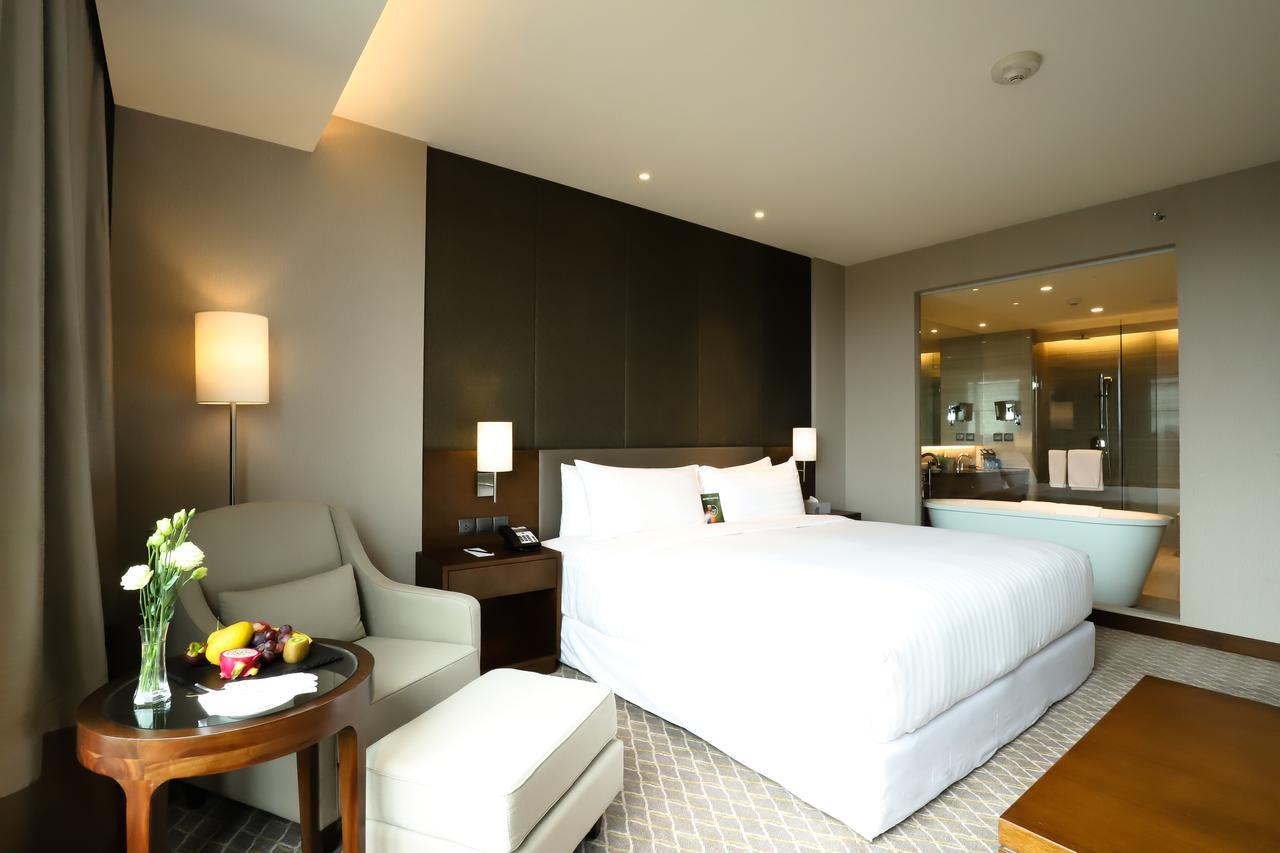 Pullman Yangon Centrepoint Hotel Kültér fotó