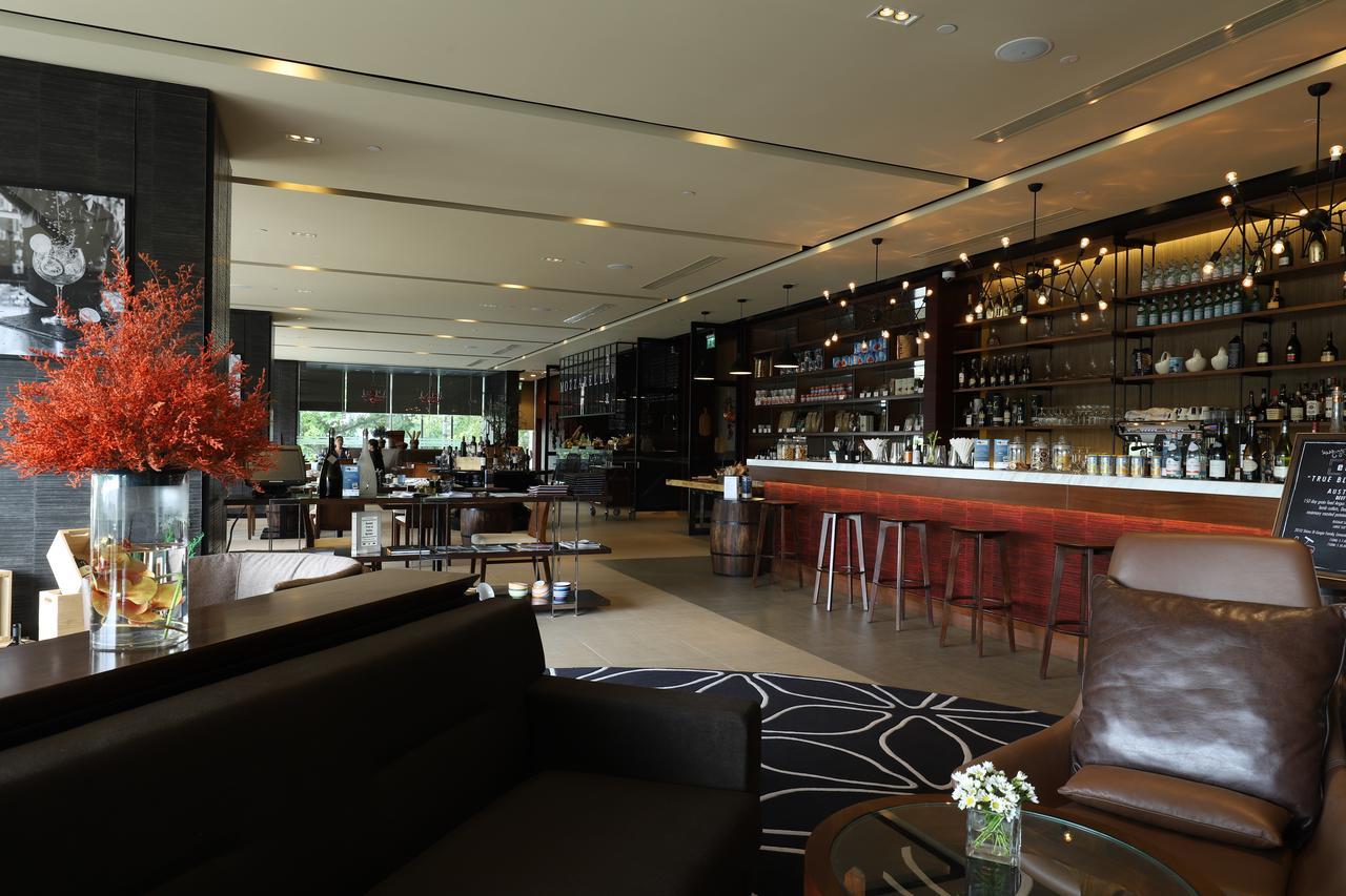 Pullman Yangon Centrepoint Hotel Kültér fotó